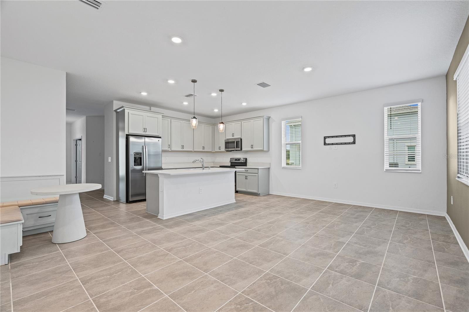 1778 SPREADER LN