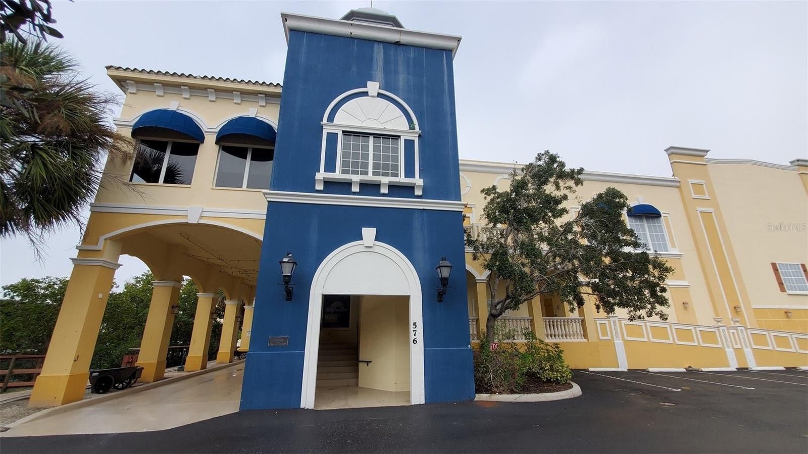 570 BLACKBURN POINT RD #13