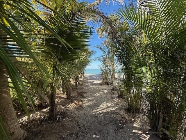 7515 MANASOTA KEY RD