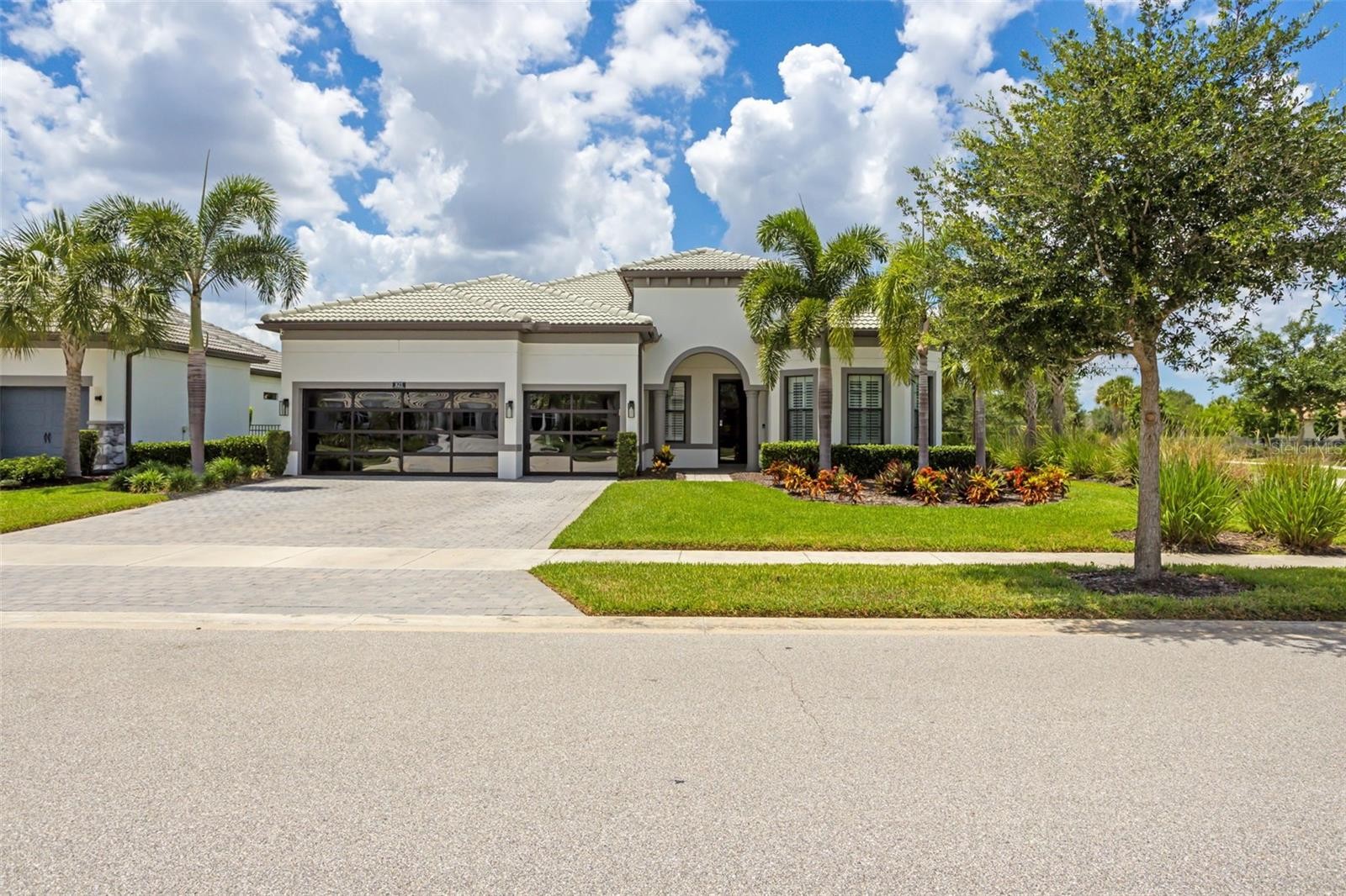 825 SEASCAPE PL