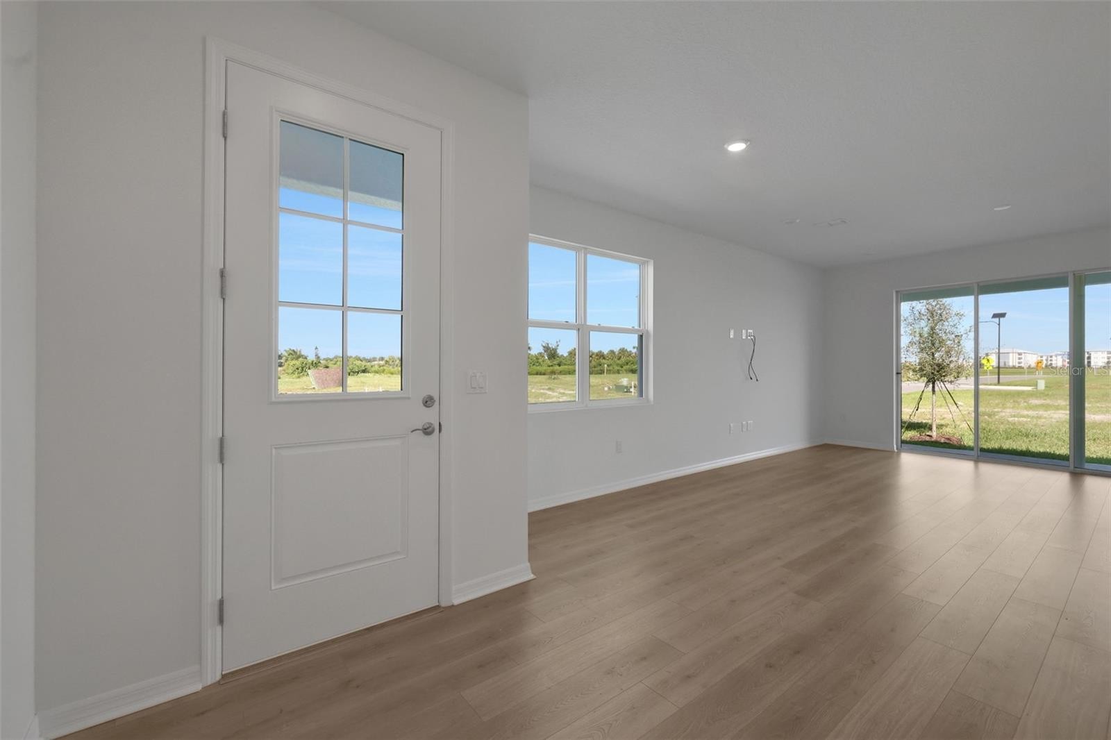 7530 SEA OAK CT