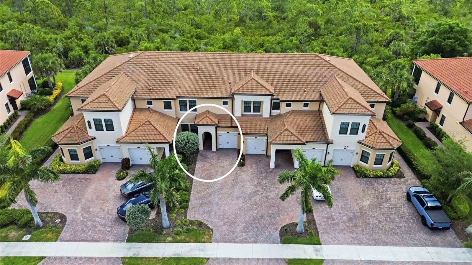 10055 CROOKED CREEK DR #102