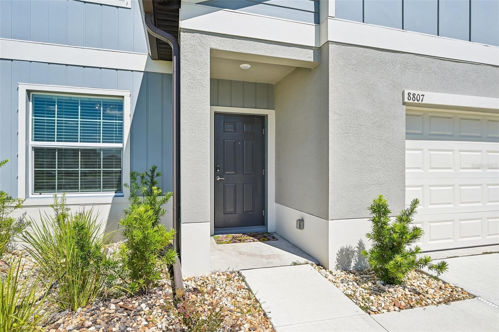 8807 SUNSET PARK TRL