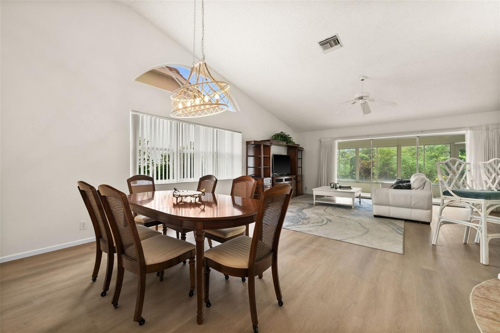 4825 TAMARACK TRL