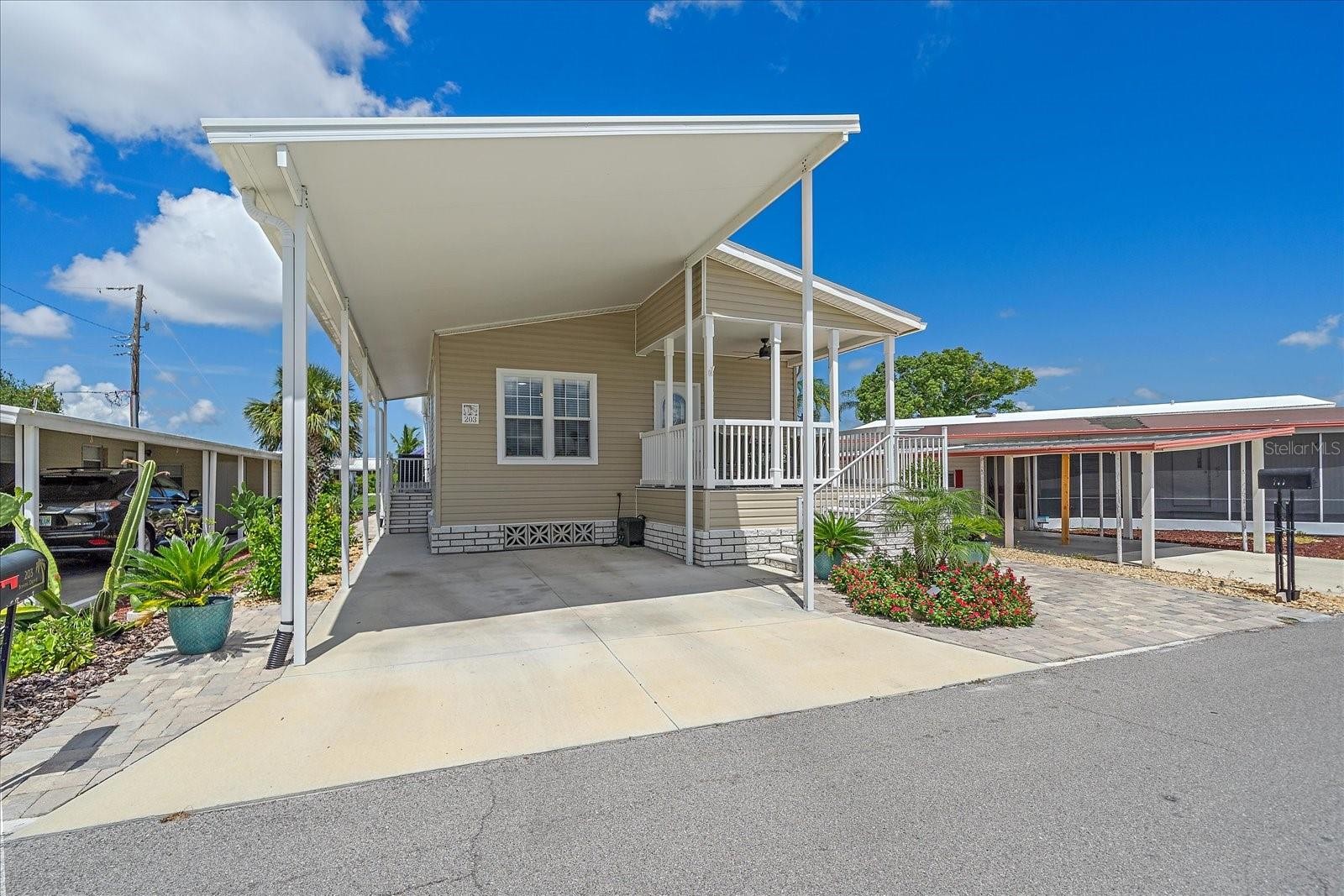 203 BIMINI DR