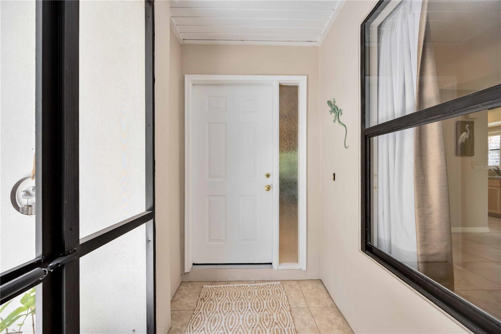 269 SOUTHAMPTON DR #303