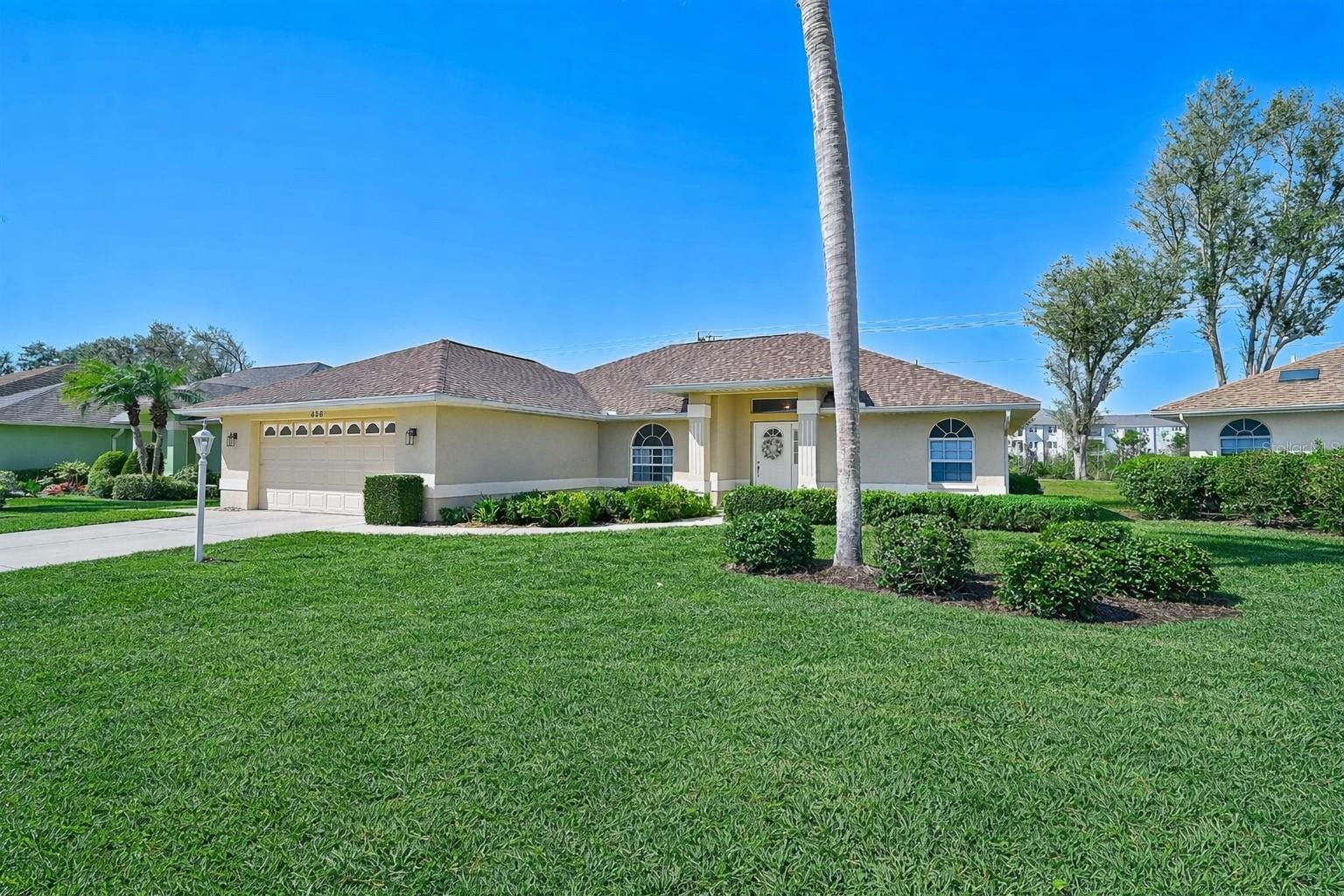 426 BERMUDA ISLES CIR