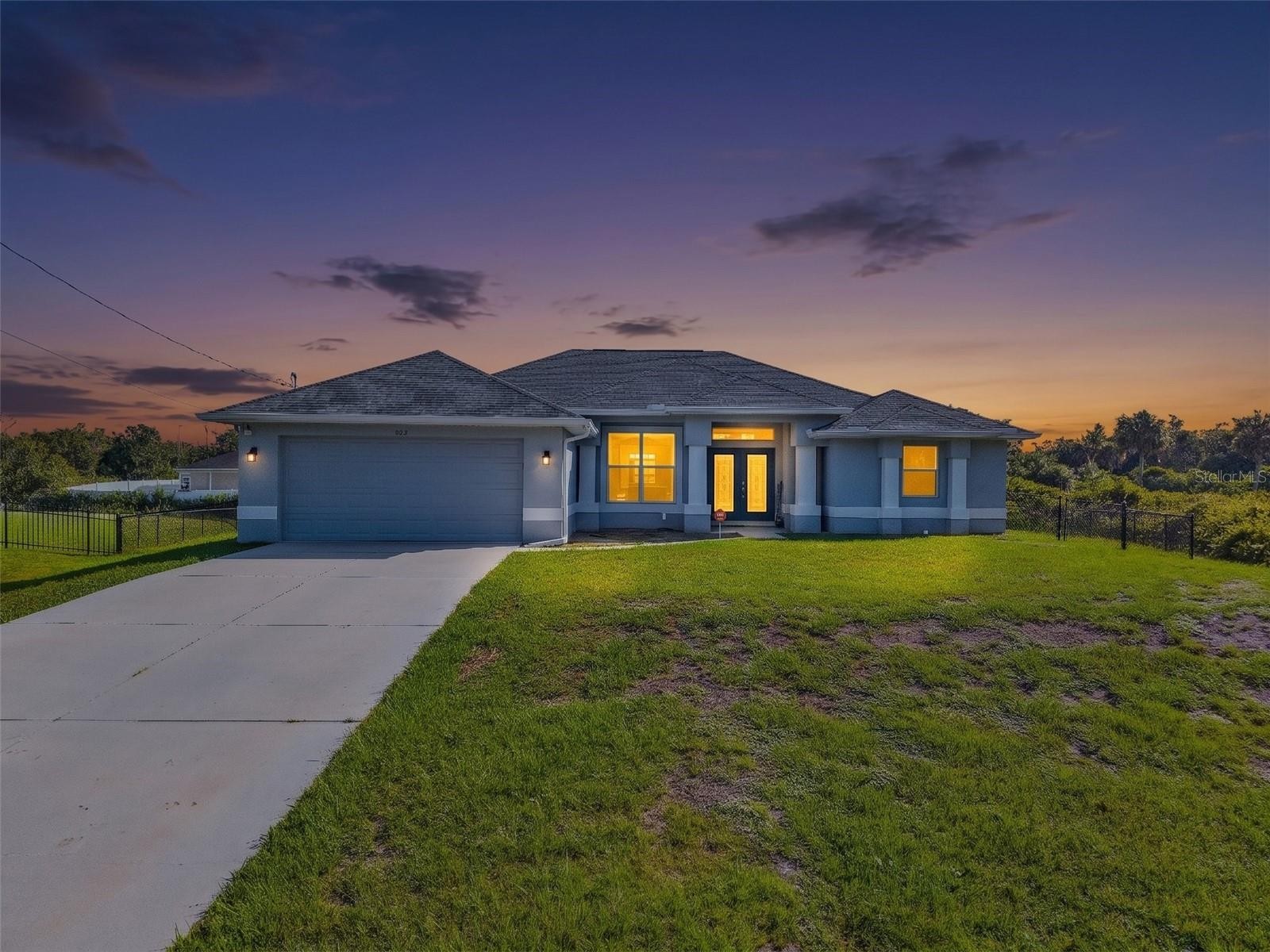 4443 CINDERELLA CIR