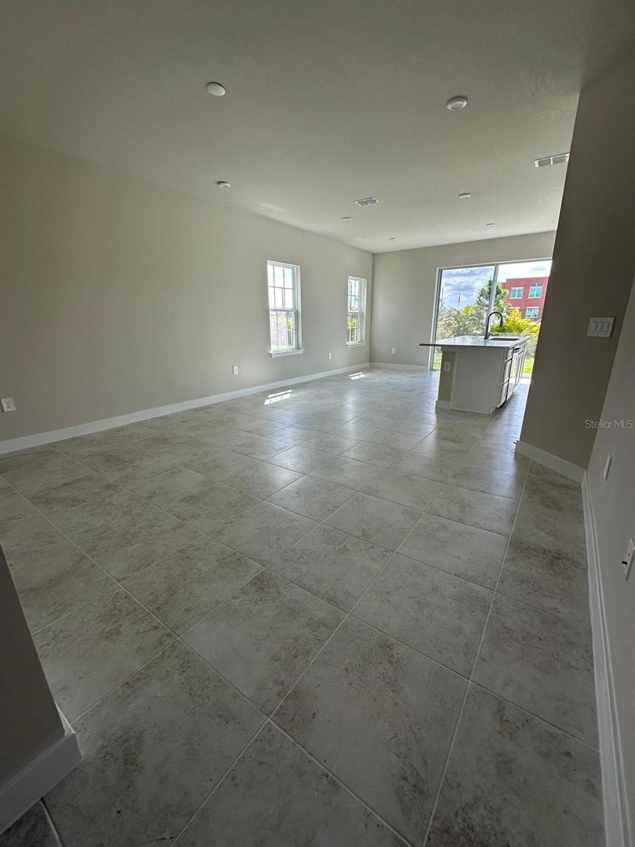 12454 AMBER CREEK CIR