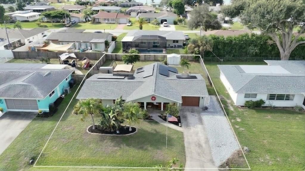 412 REDWOOD RD
