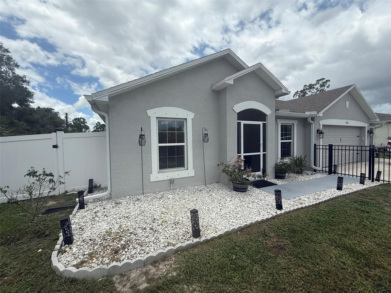 4082 KENVIL DR