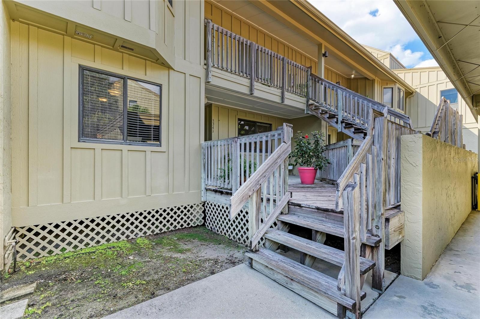 5341 LAKE ARROWHEAD TRL #11