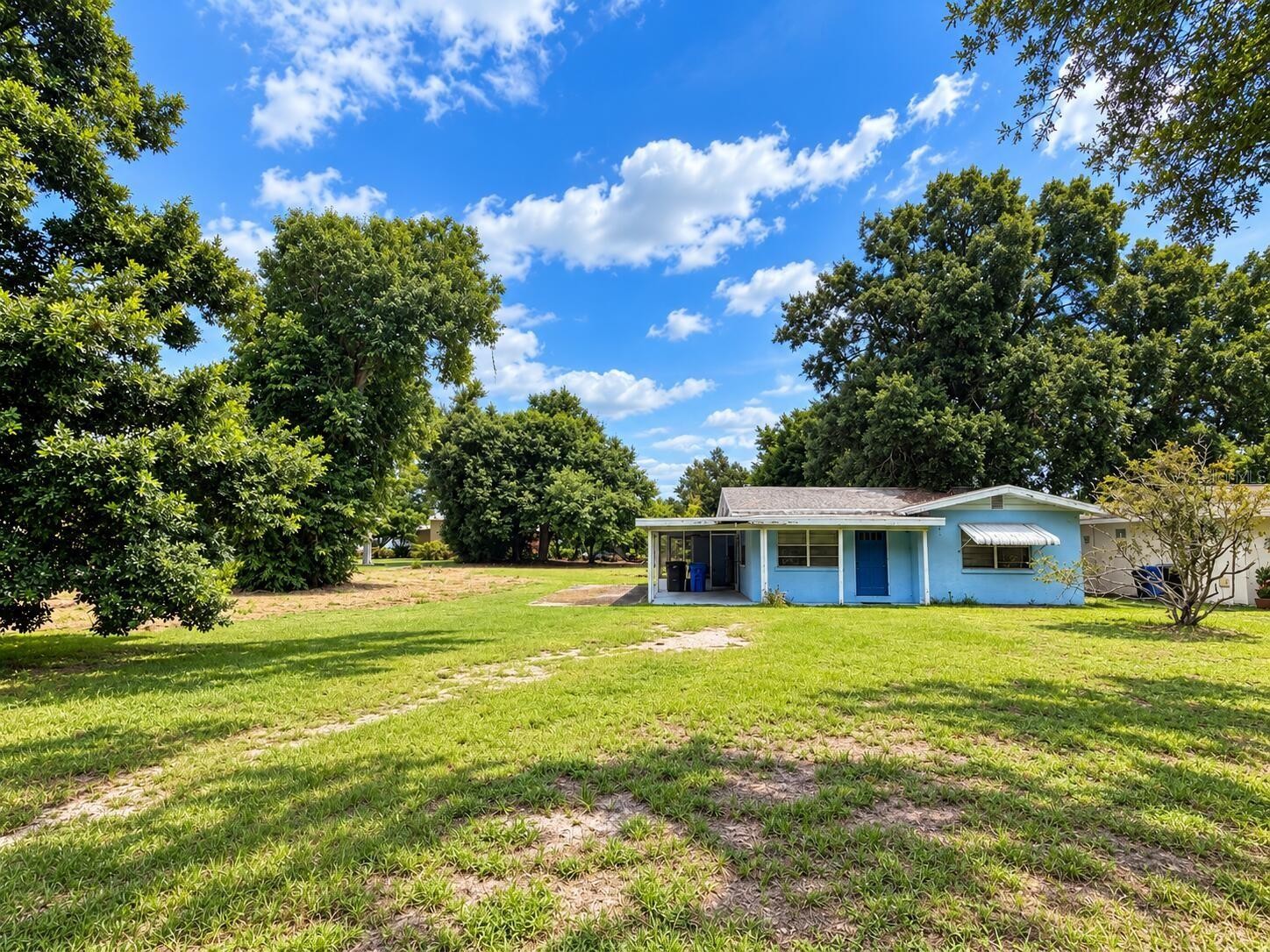 825 GROVELAND AVE