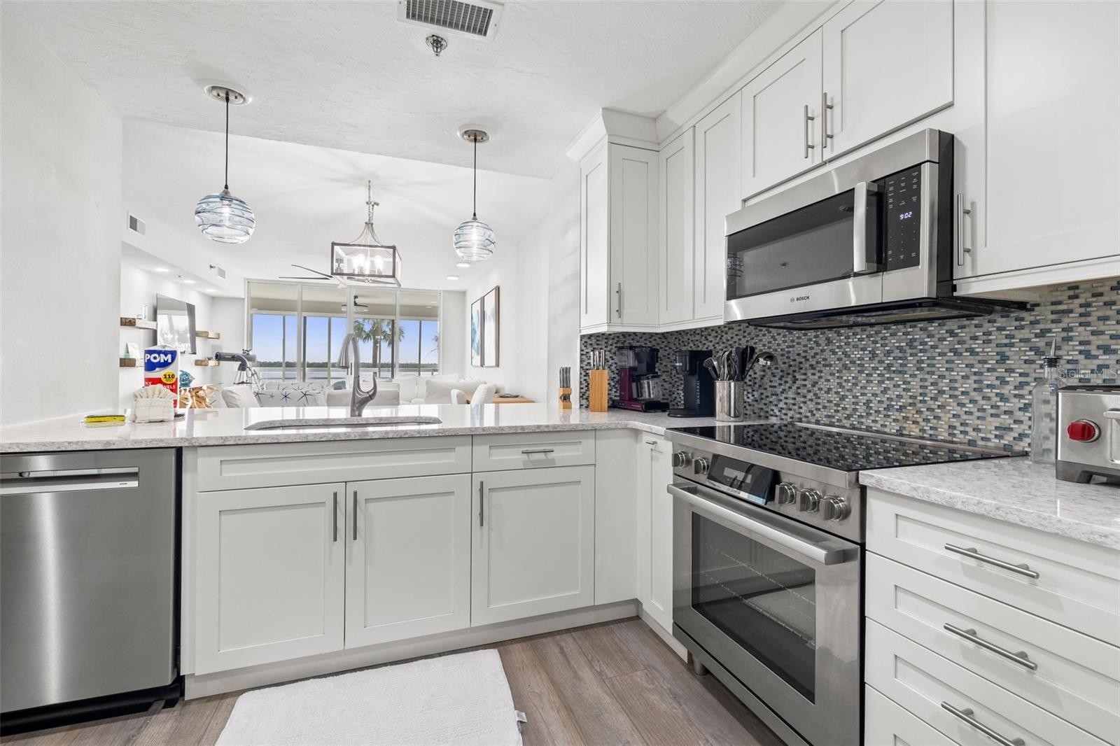 615 DREAM ISLAND PL #210