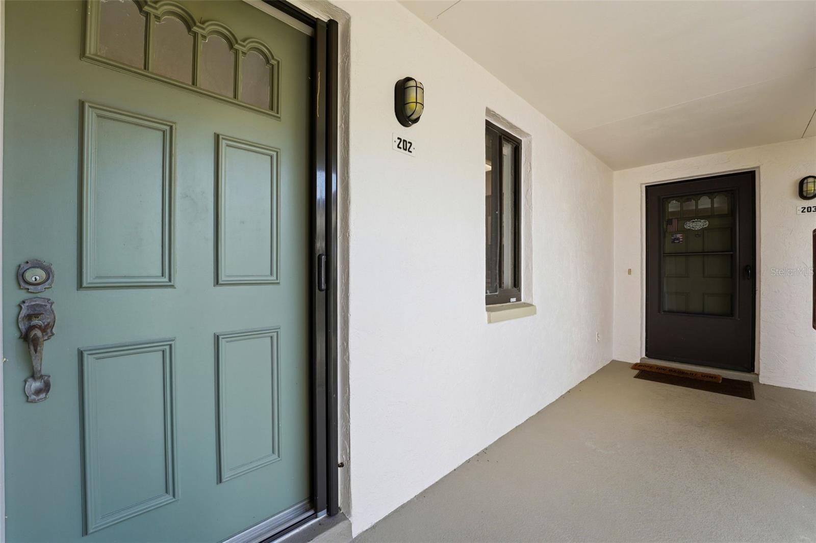 820 CAPRI ISLES BLVD #202