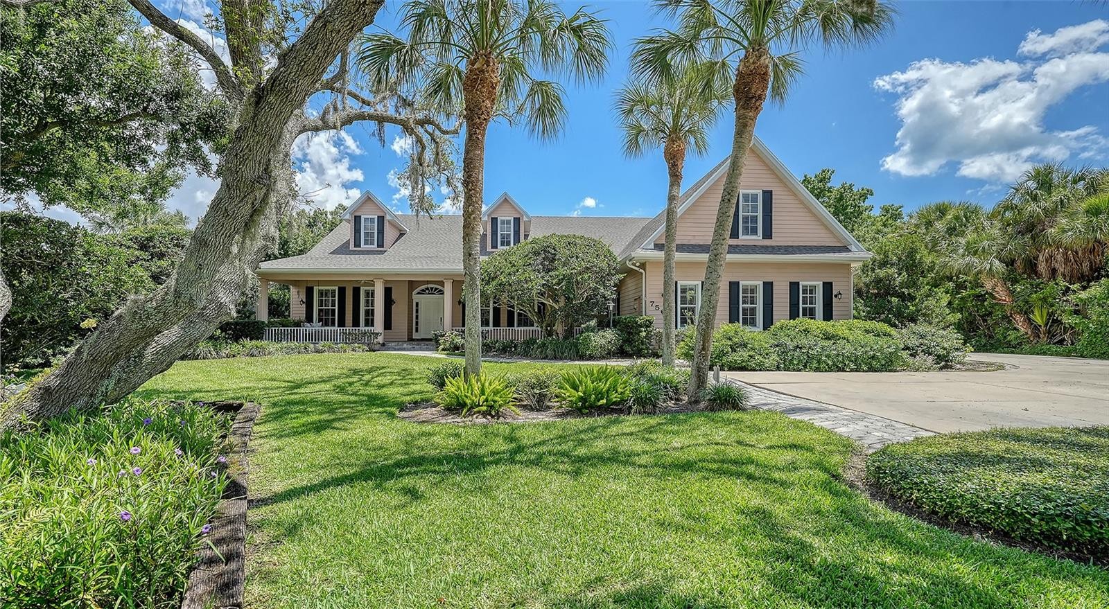 756 VANDERBILT DR