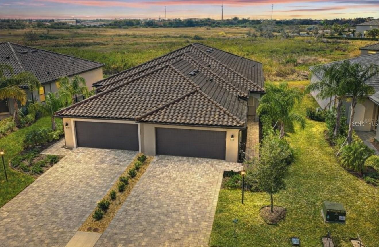 5514 TIDAL BREEZE CV