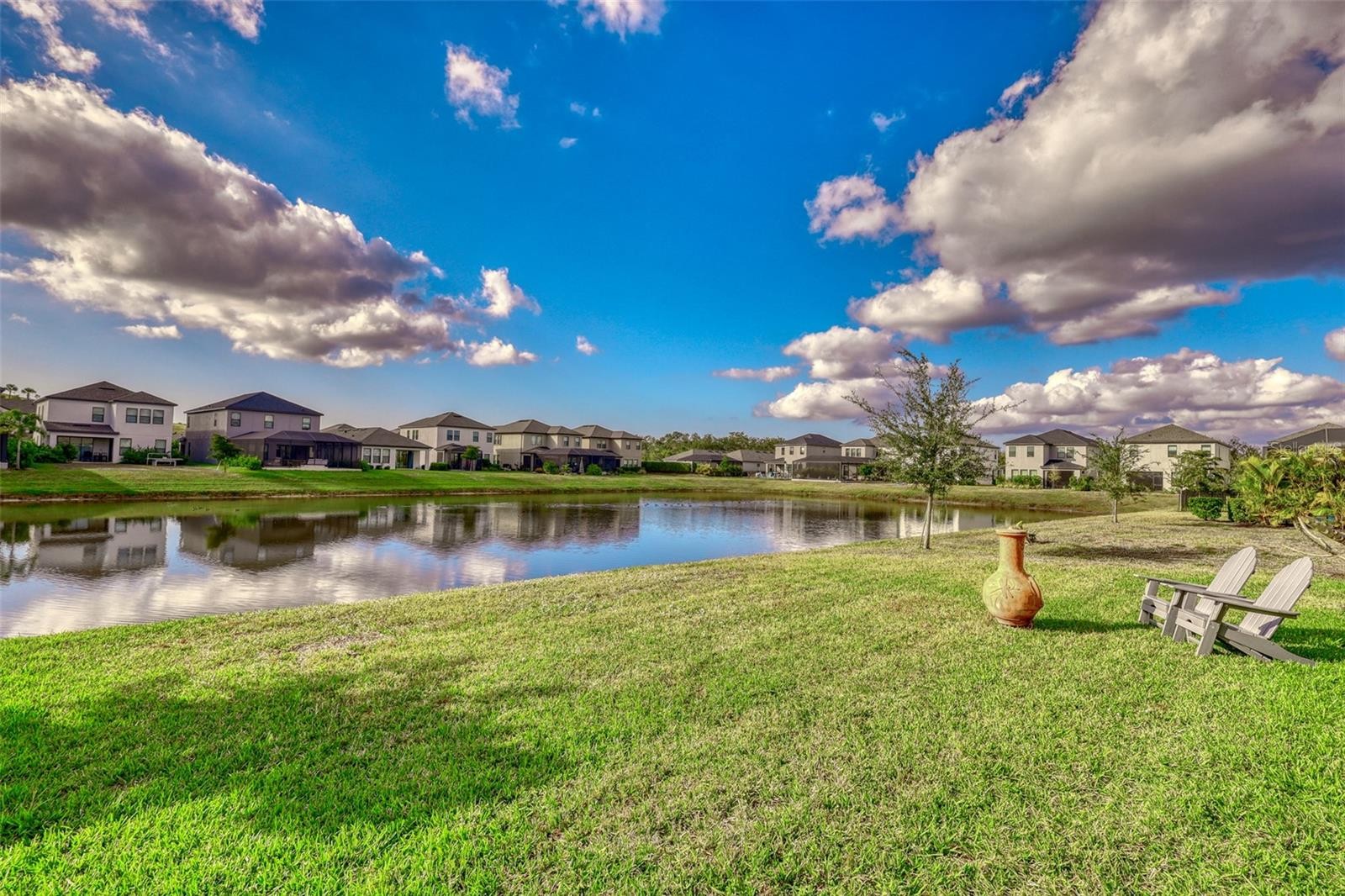 6374 GRANDVIEW HILL CT