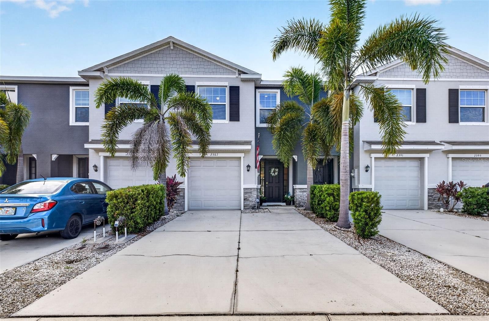 2387 MIDNIGHT PEARL DR