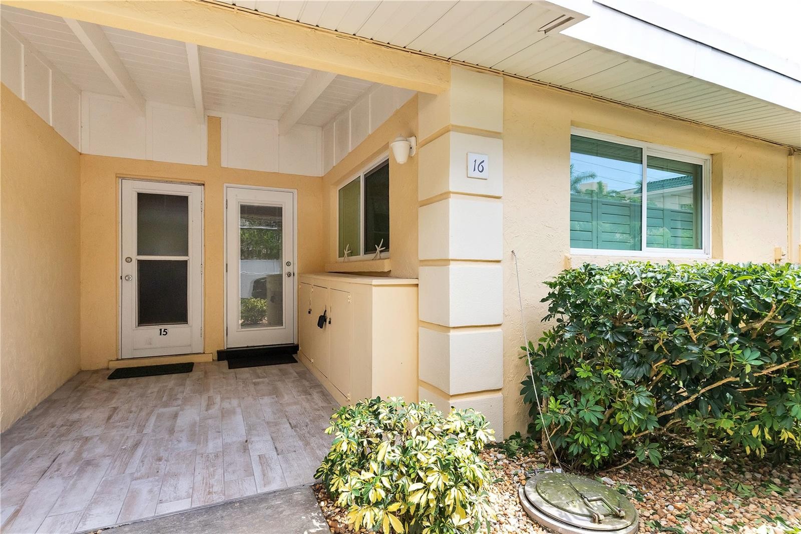 6006 MIDNIGHT PASS RD #16