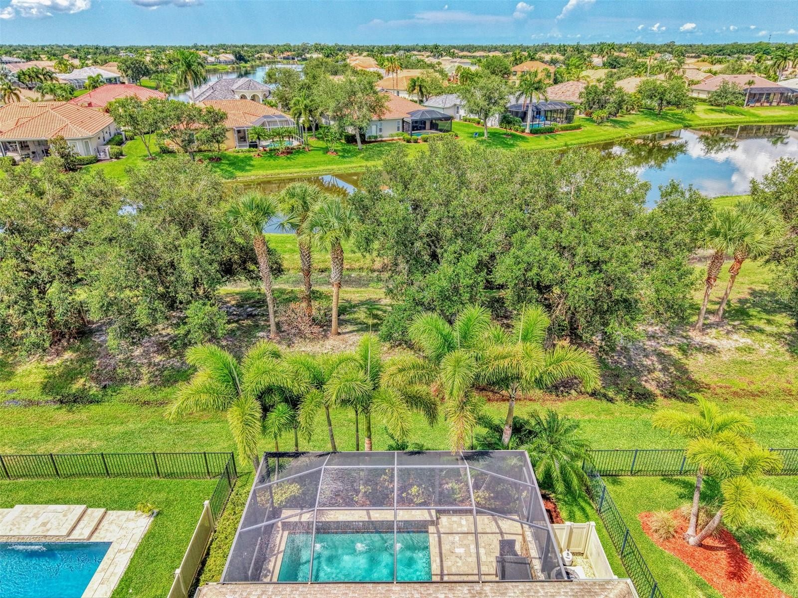 8467 NANDINA DR
