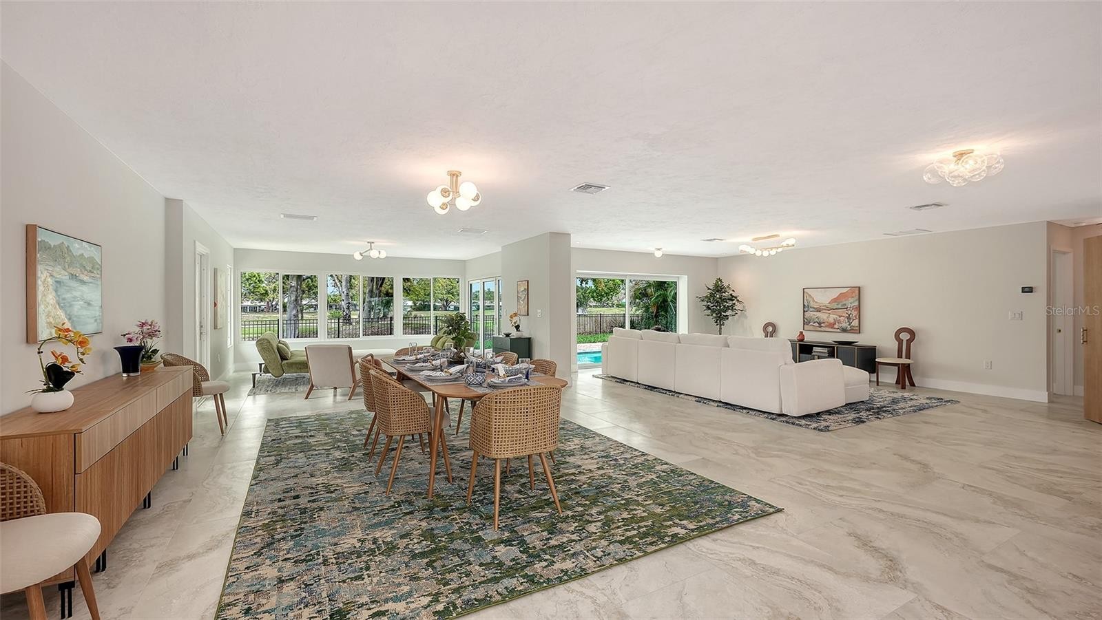1967 BROOKHAVEN DR