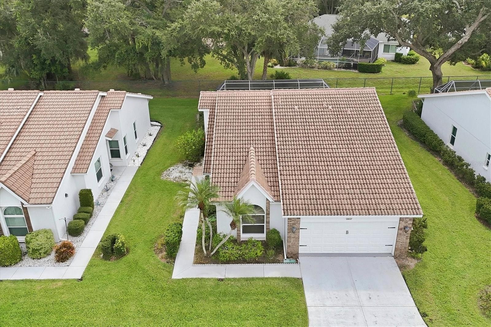 5837 GARDEN LAKES DR