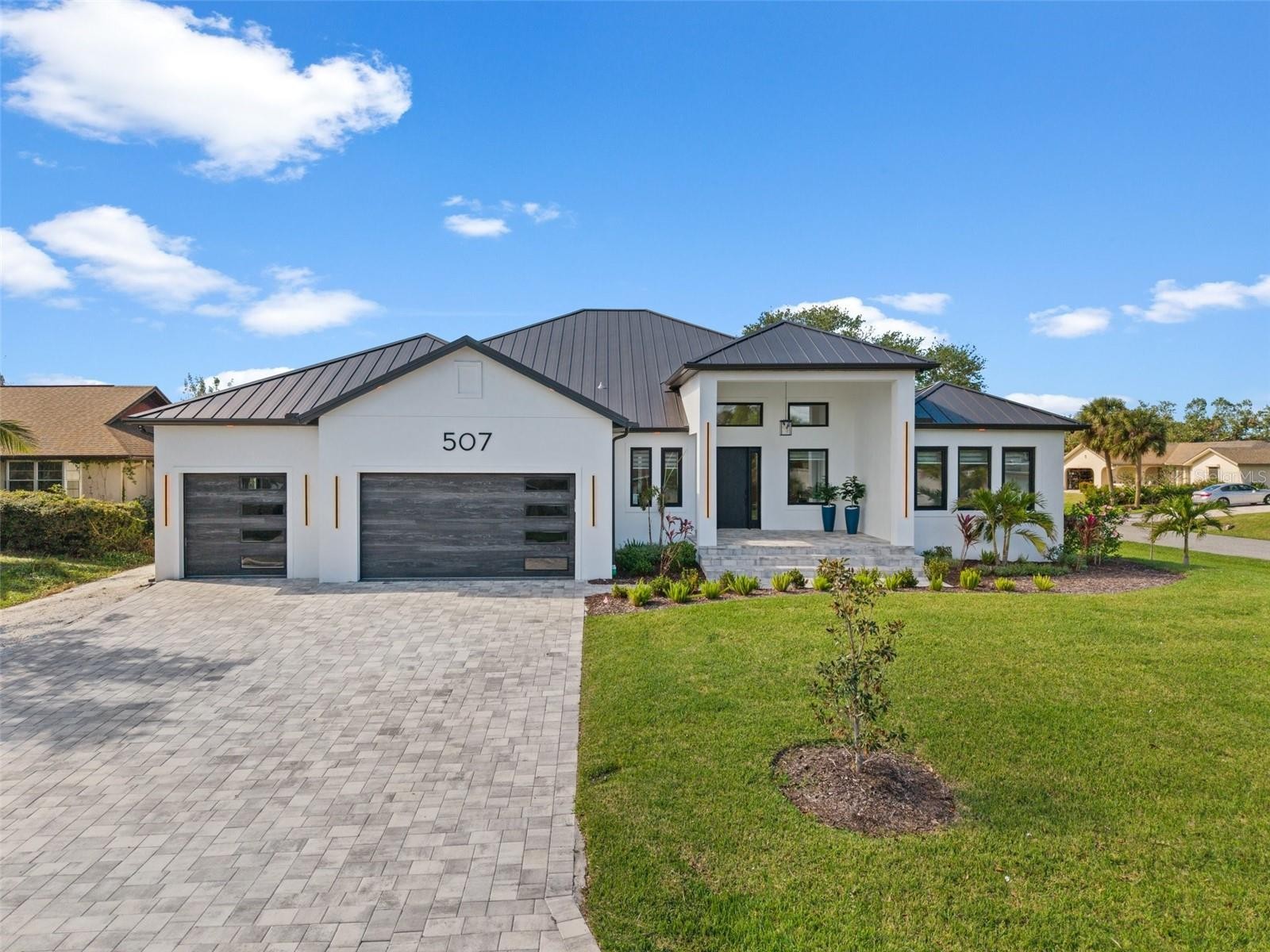 507 ACACIA LN