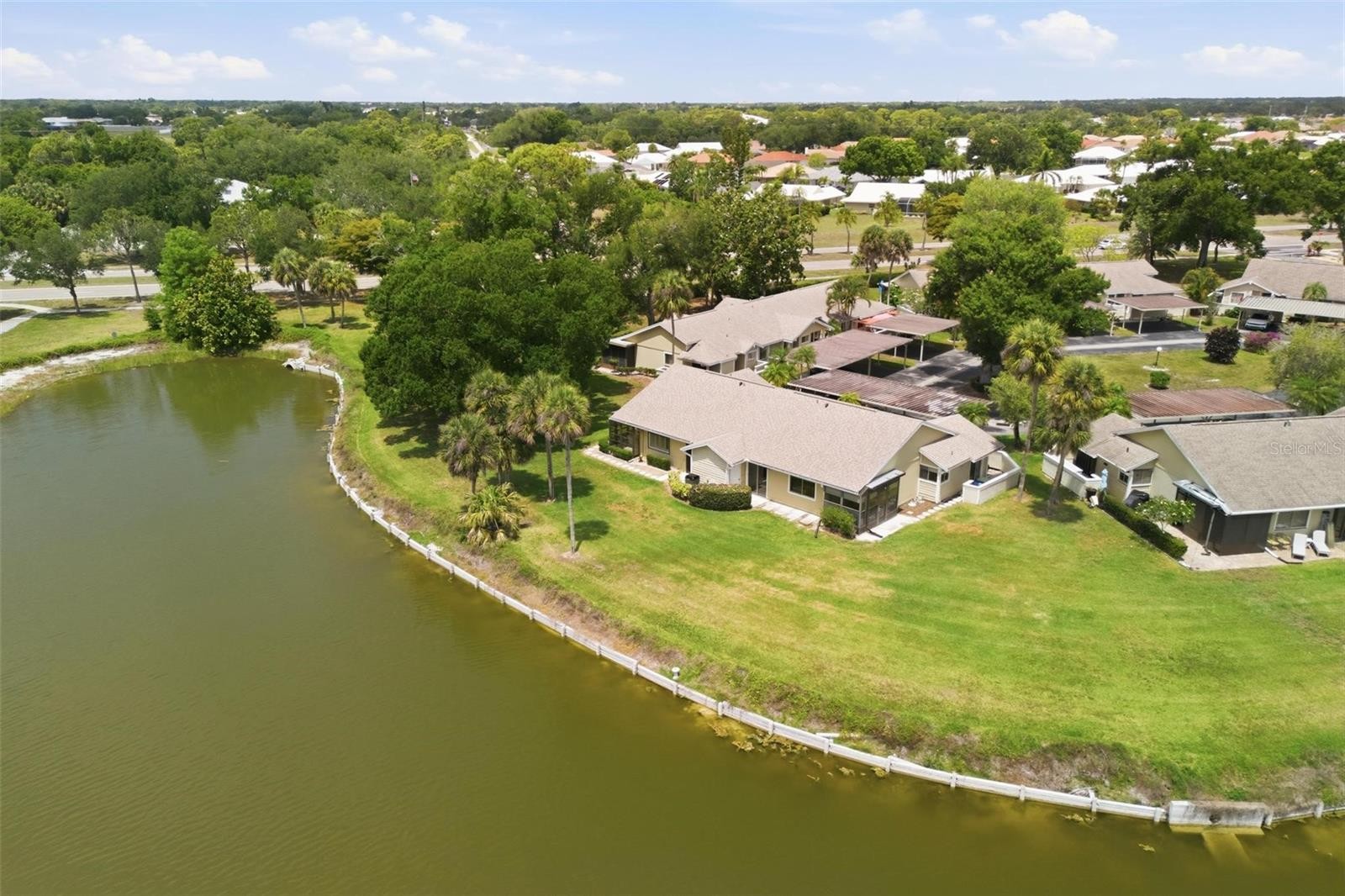 3016 SAIL POINTE CIR #4A