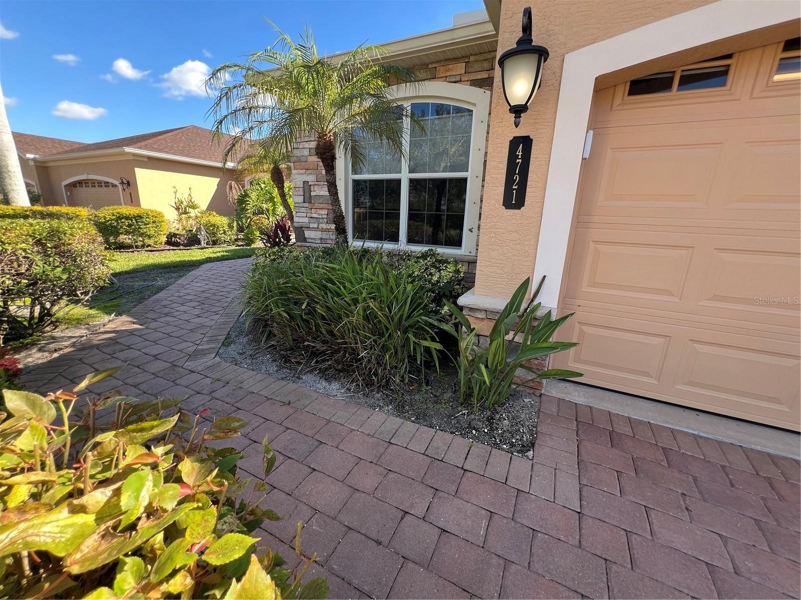 4721 TURNBERRY CIR