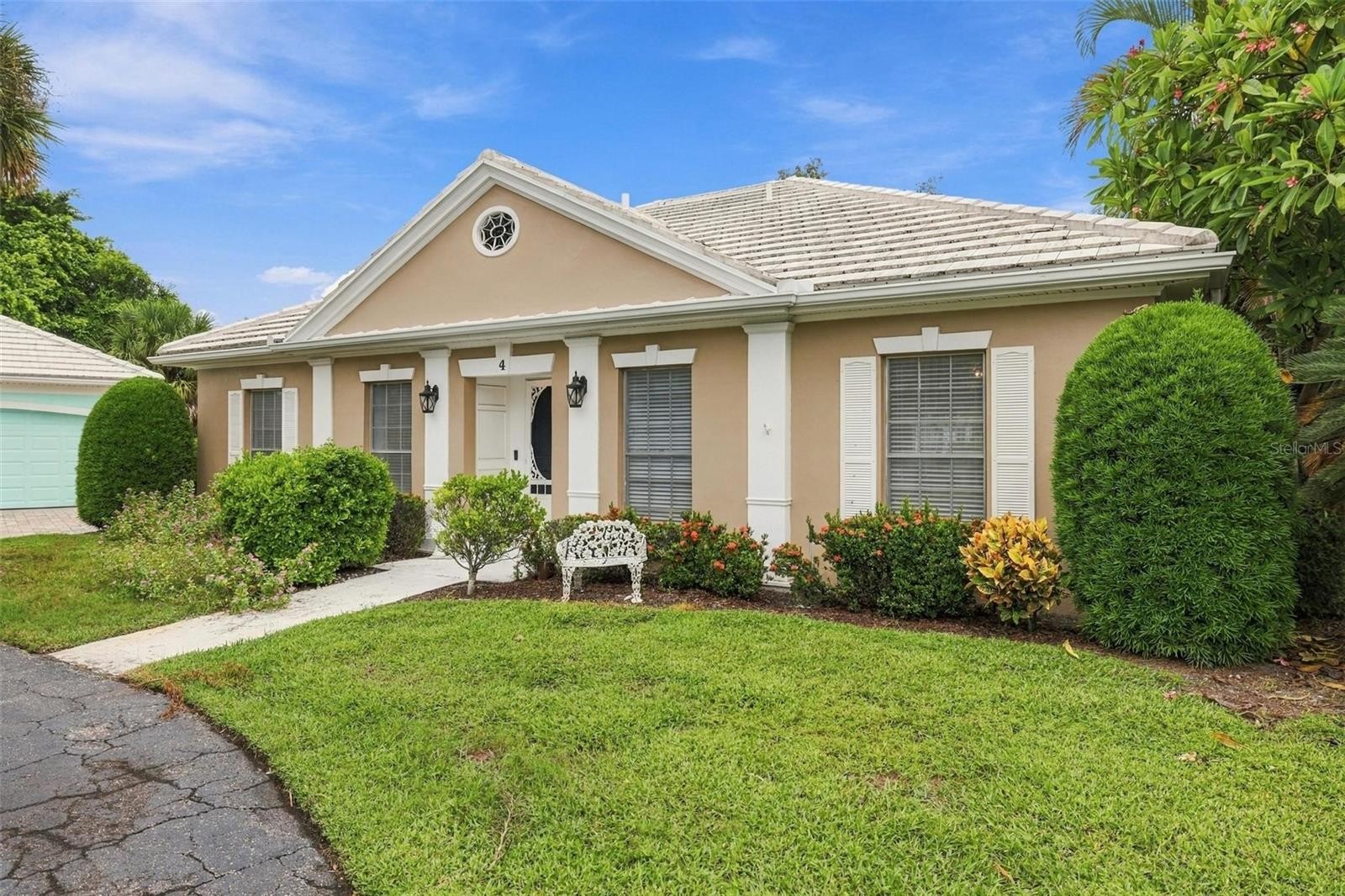 4 ANTIGUA CIR #6