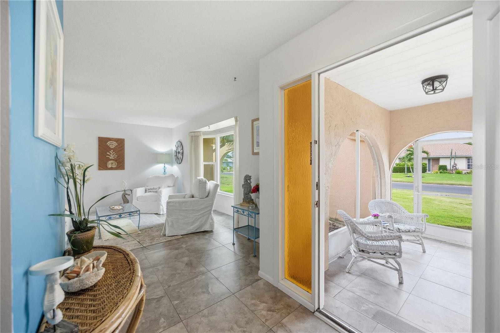 119 VAN DYCK DR