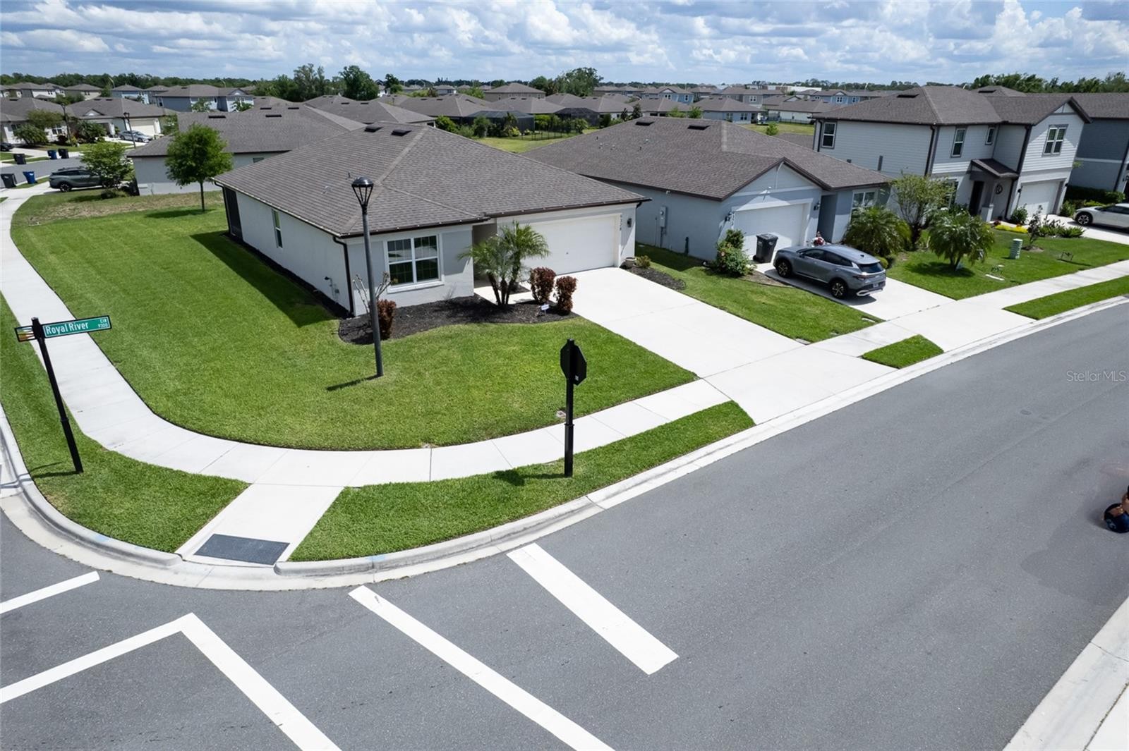 9328 ROYAL RIVER CIR