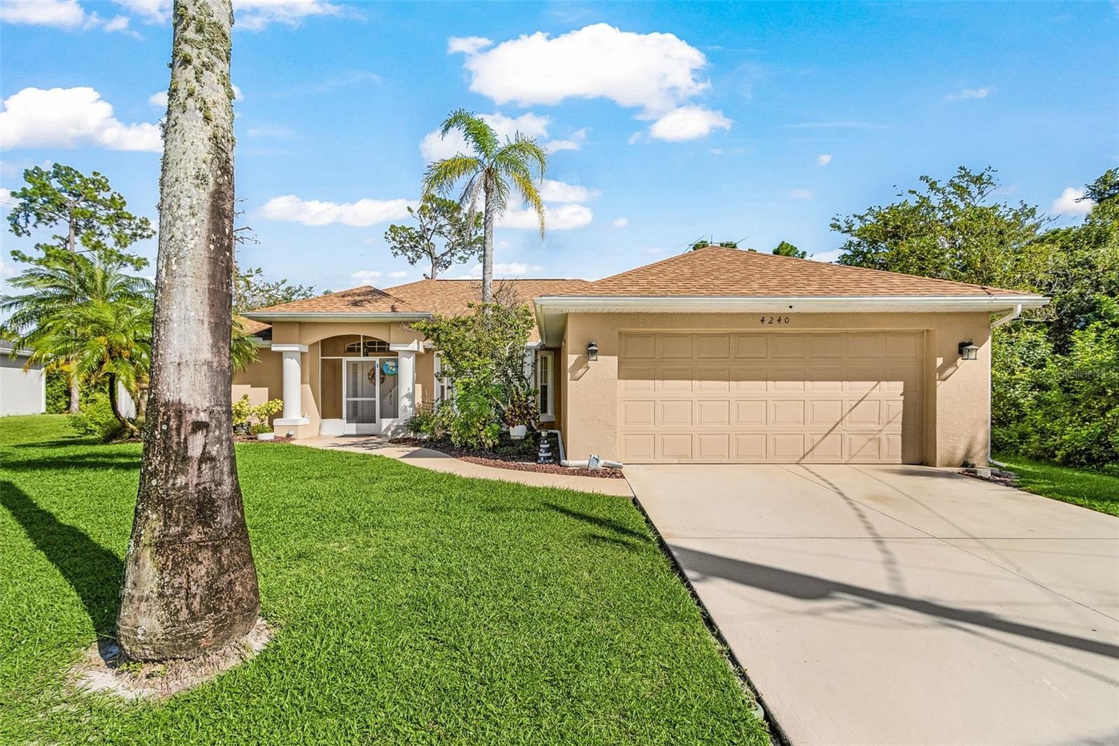 4240 FERNWAY DR