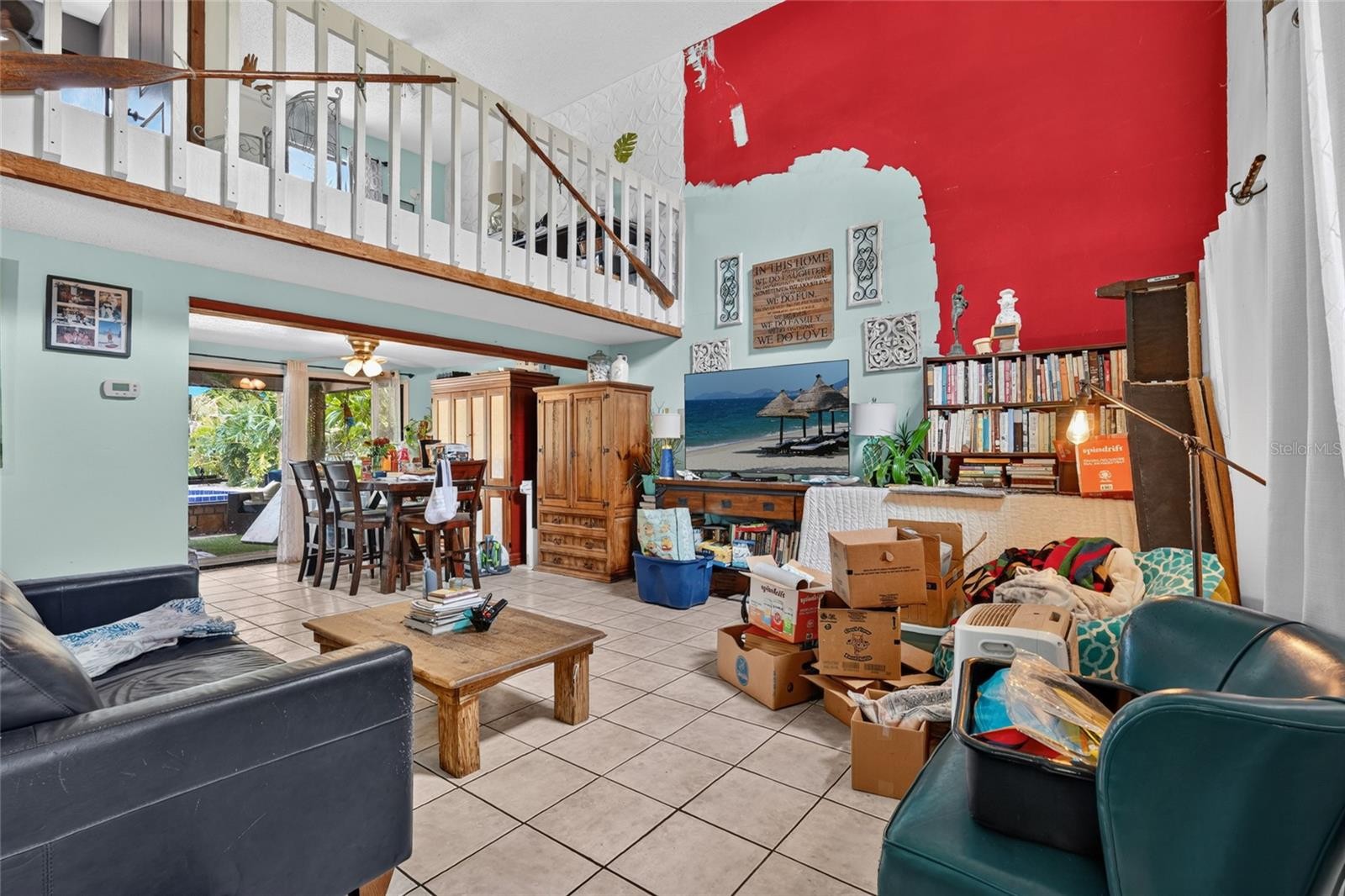 3153 MAIDEN LN