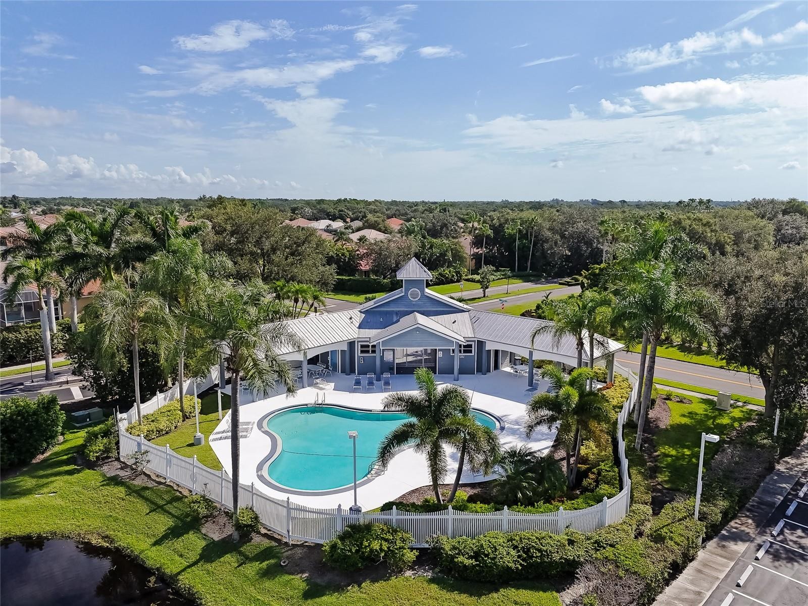 4953 GARDINERS BAY CIR