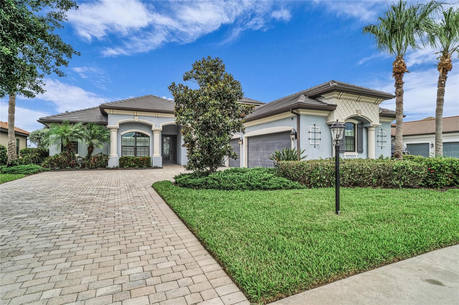 5519 ARNIE LOOP