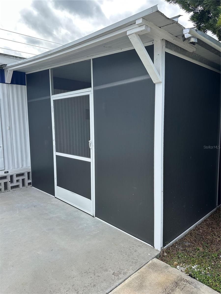 4509 10TH STREET CT E