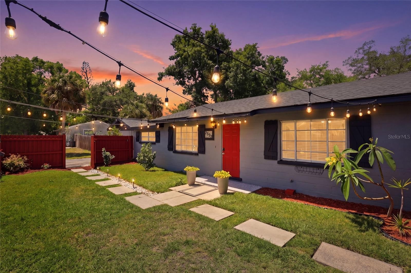 3825 OLD BRADENTON RD