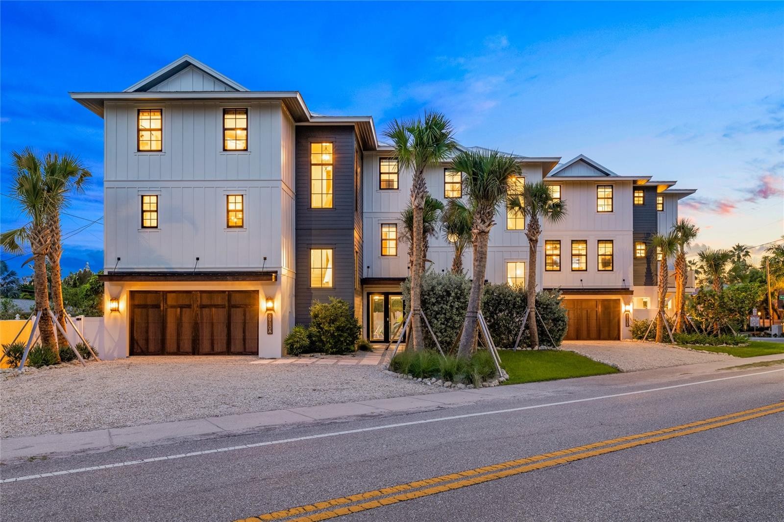 6910 MIDNIGHT PASS RD #A