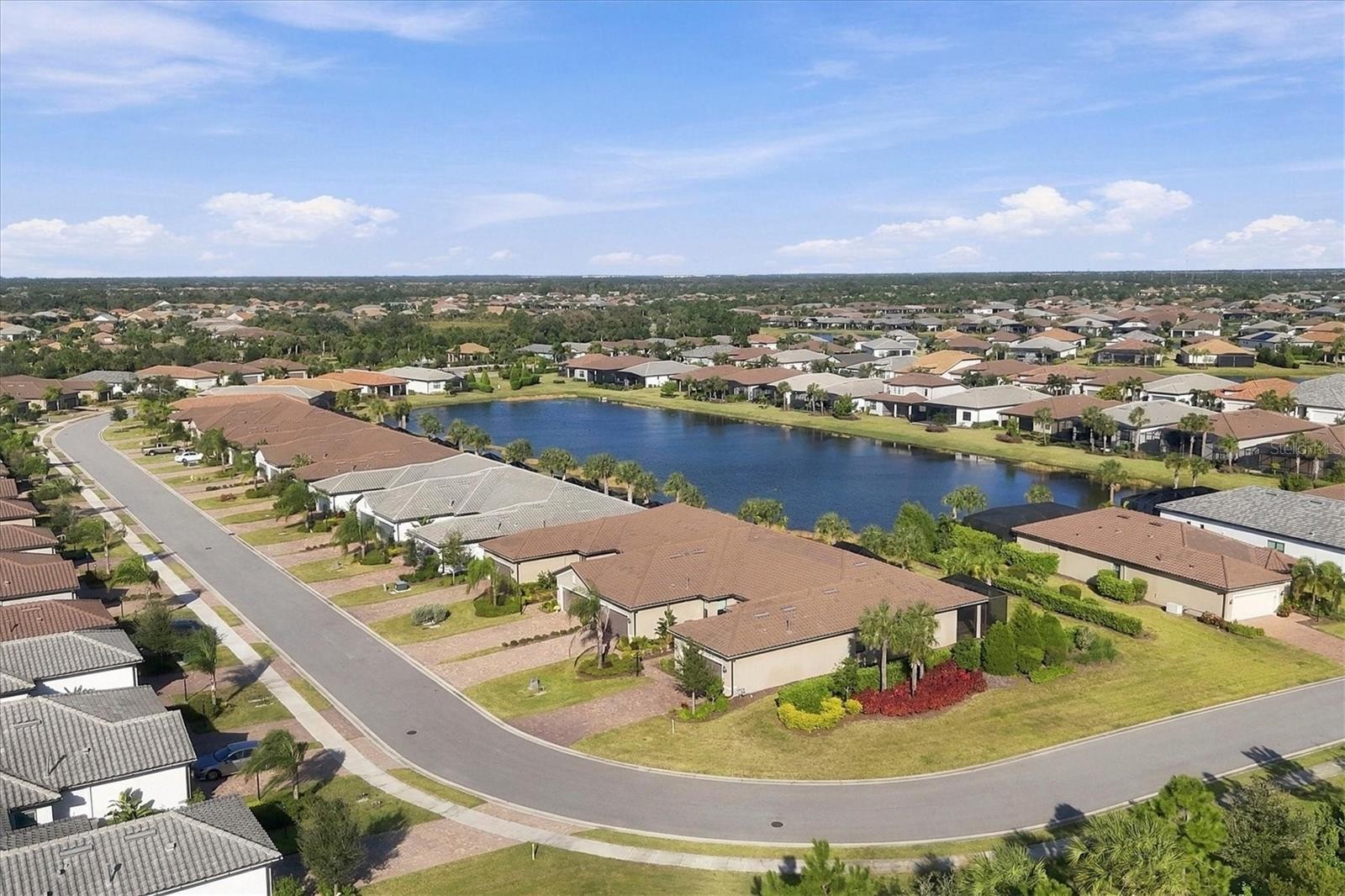 7665 SUMMERLAND CV