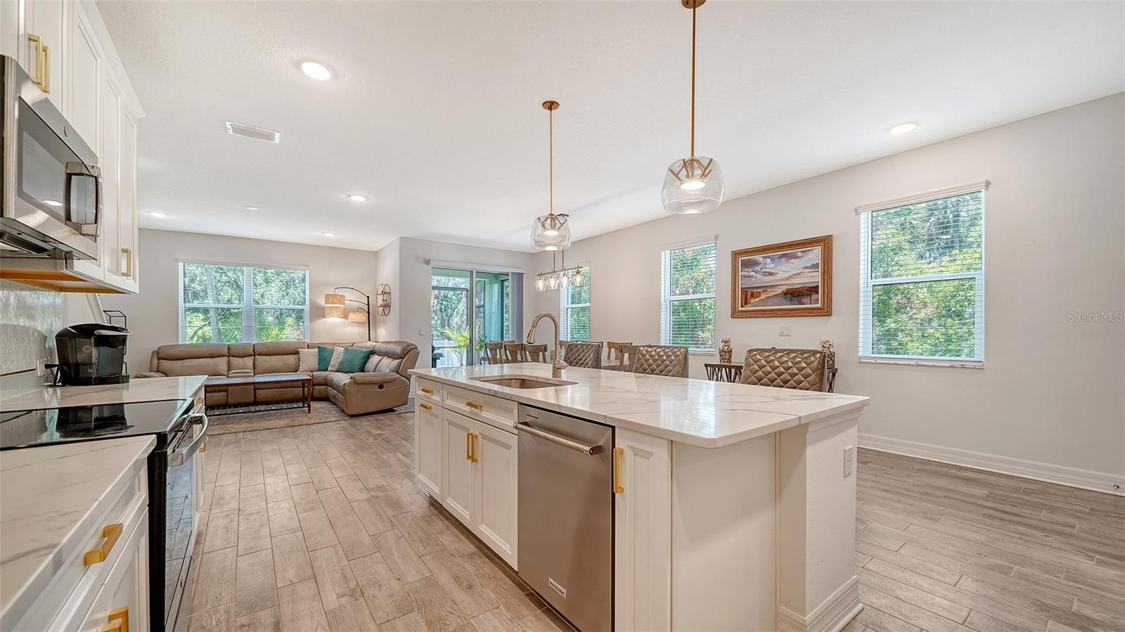 3092 VIA SIENNA CIR