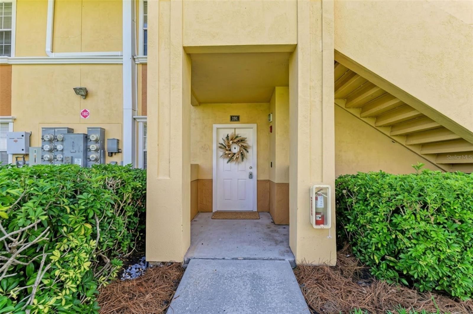 1195 VILLAGIO CIR #101