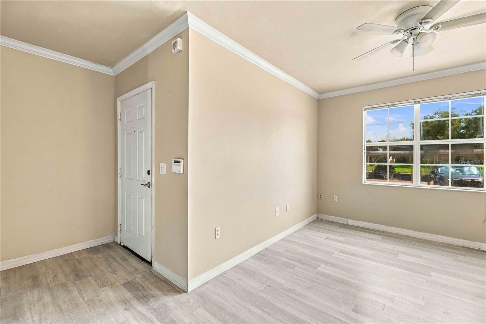 1015 VILLAGIO CIR #102