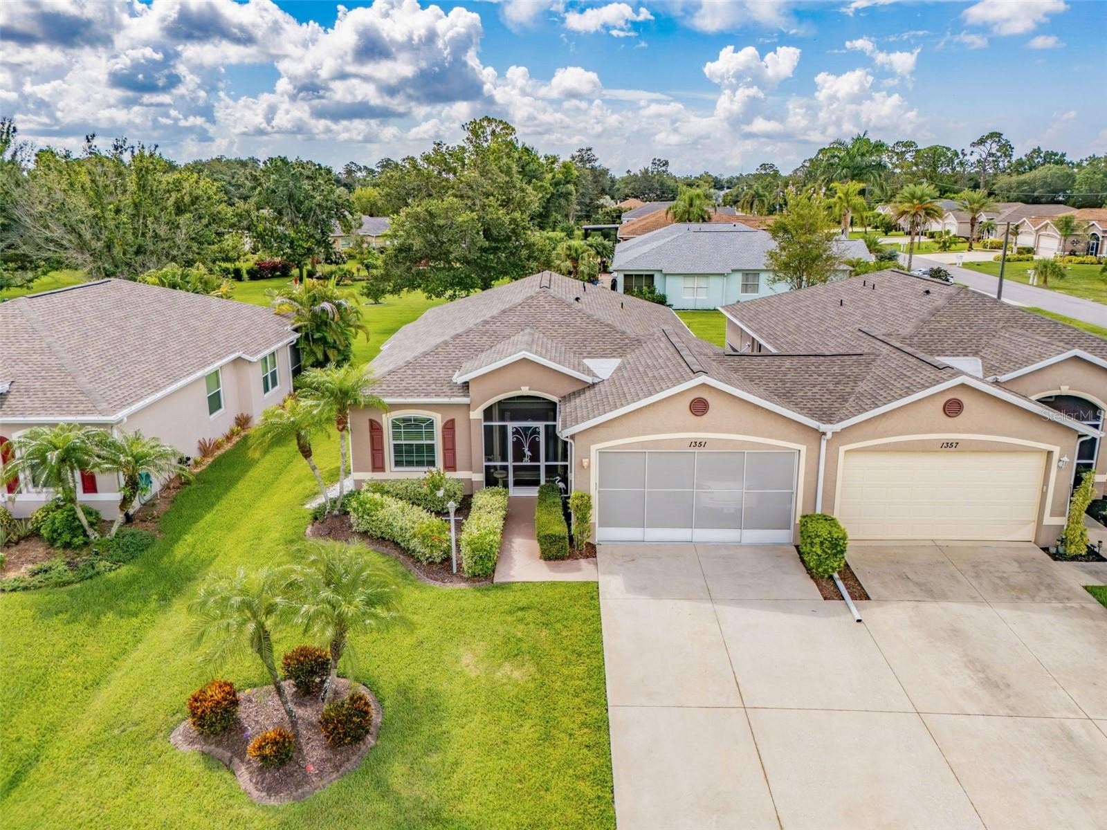 1351 HEDGEWOOD CIR