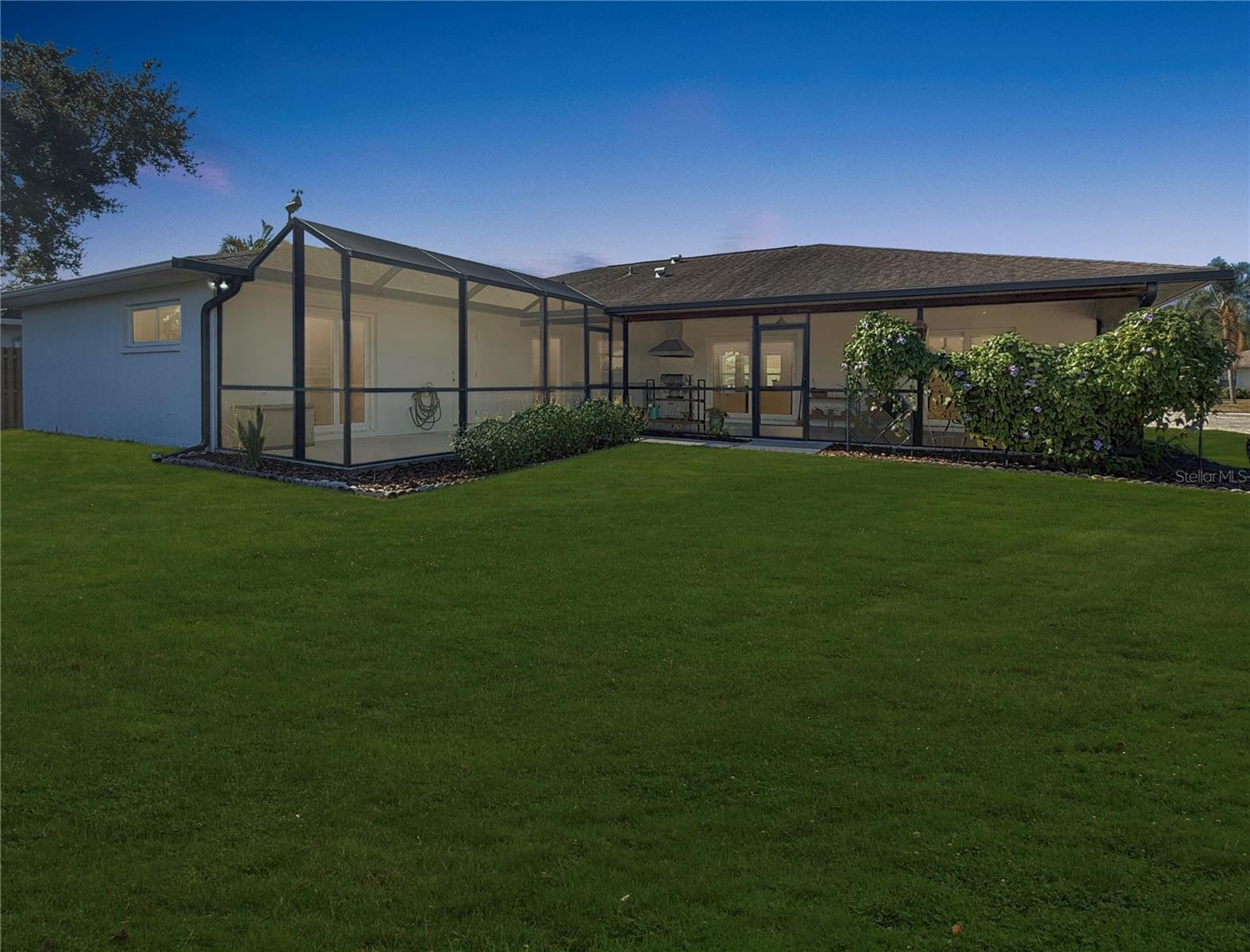 2042 COUNTRY MEADOWS PL