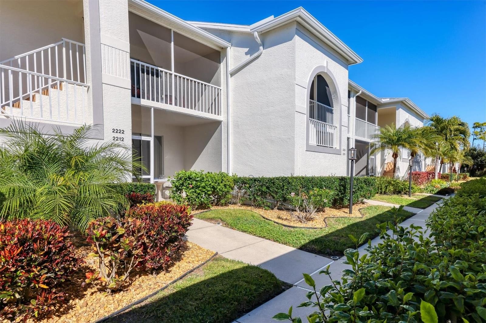 9470 HIGH GATE DR #2212