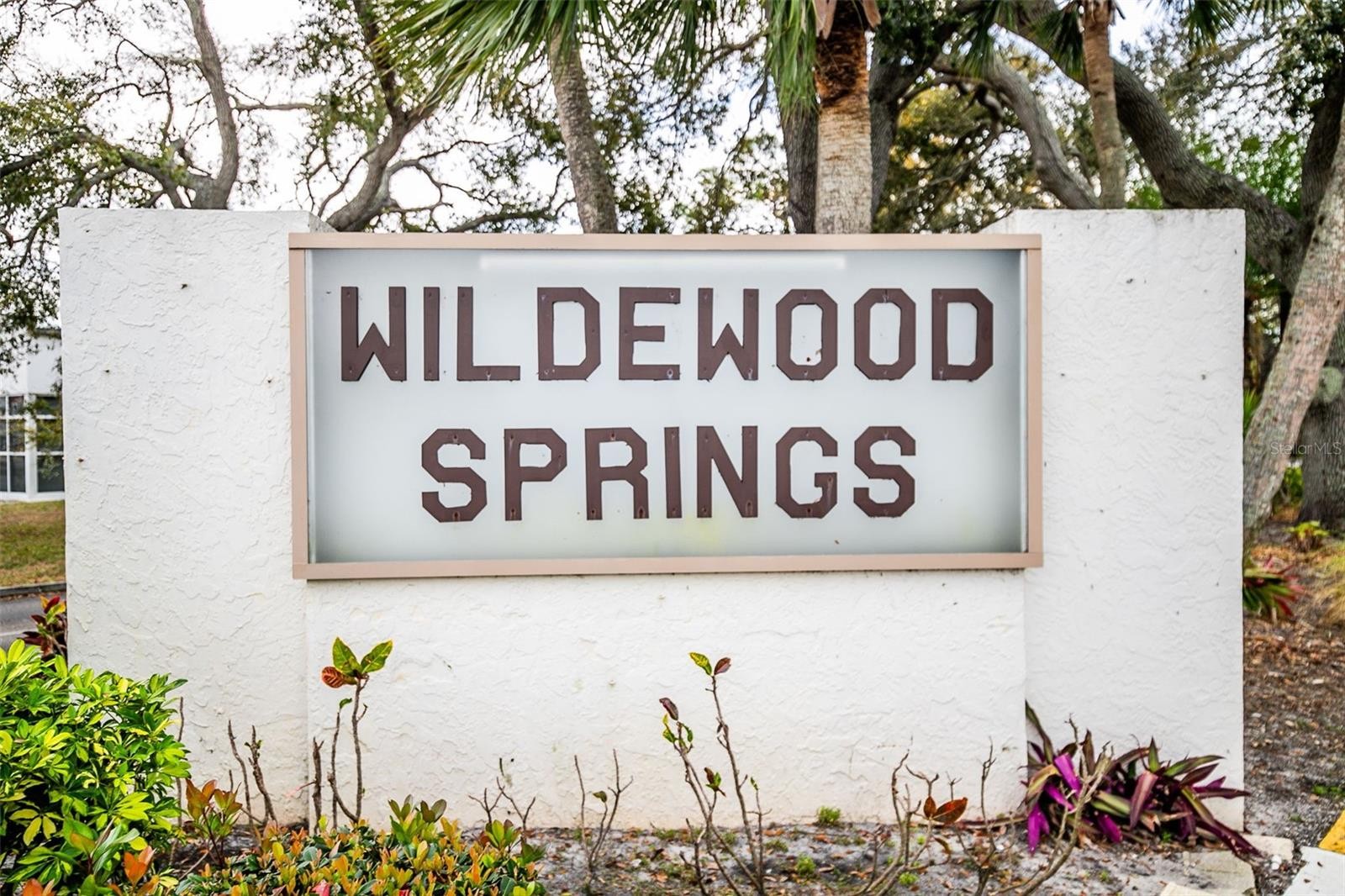 509 LAKESIDE DR #509