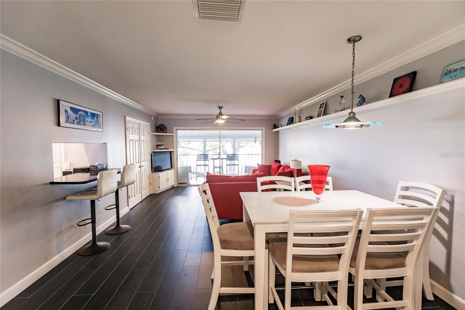 6053 E PEPPERTREE WAY #118