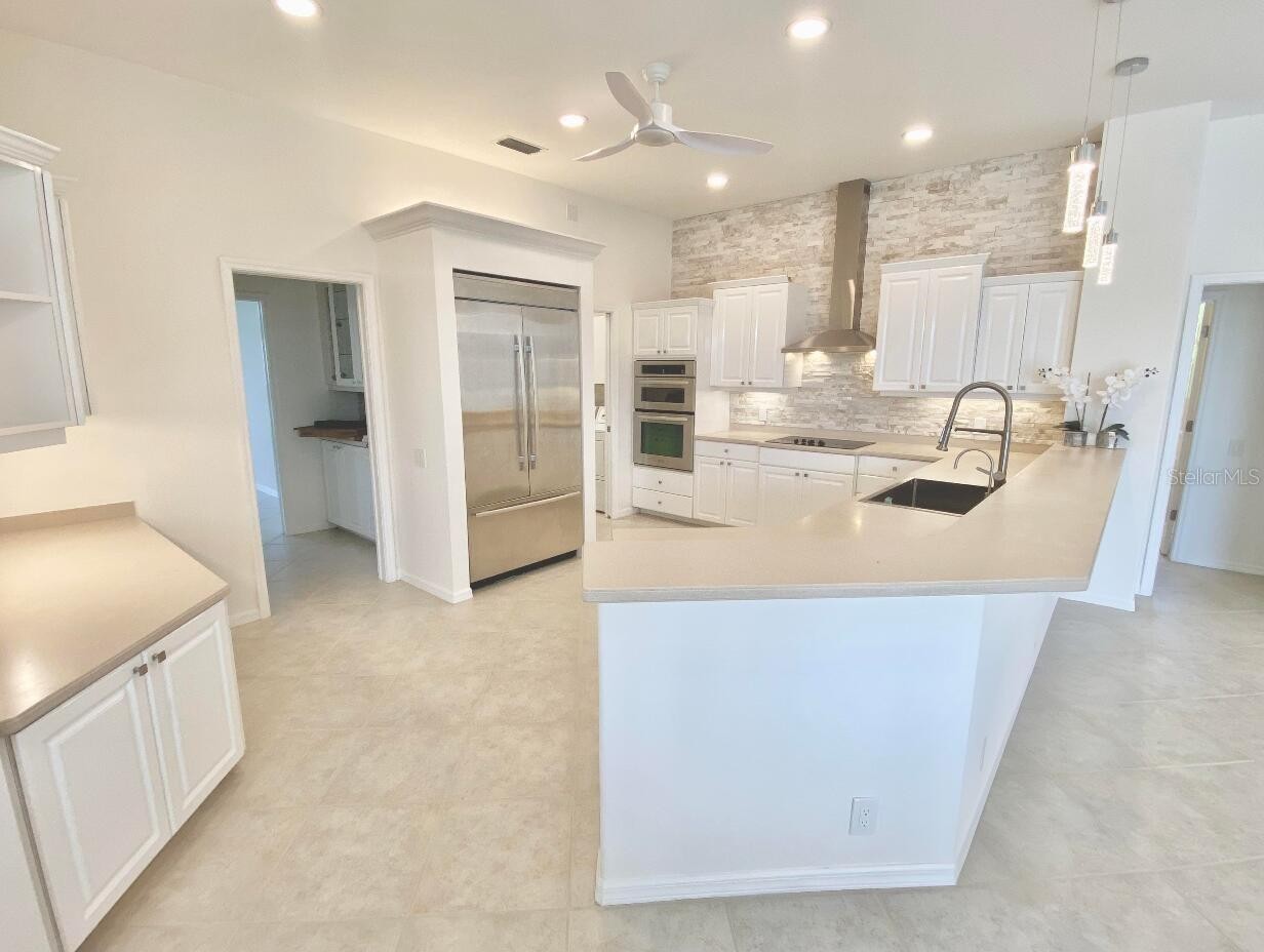 7468 ROXYE LN